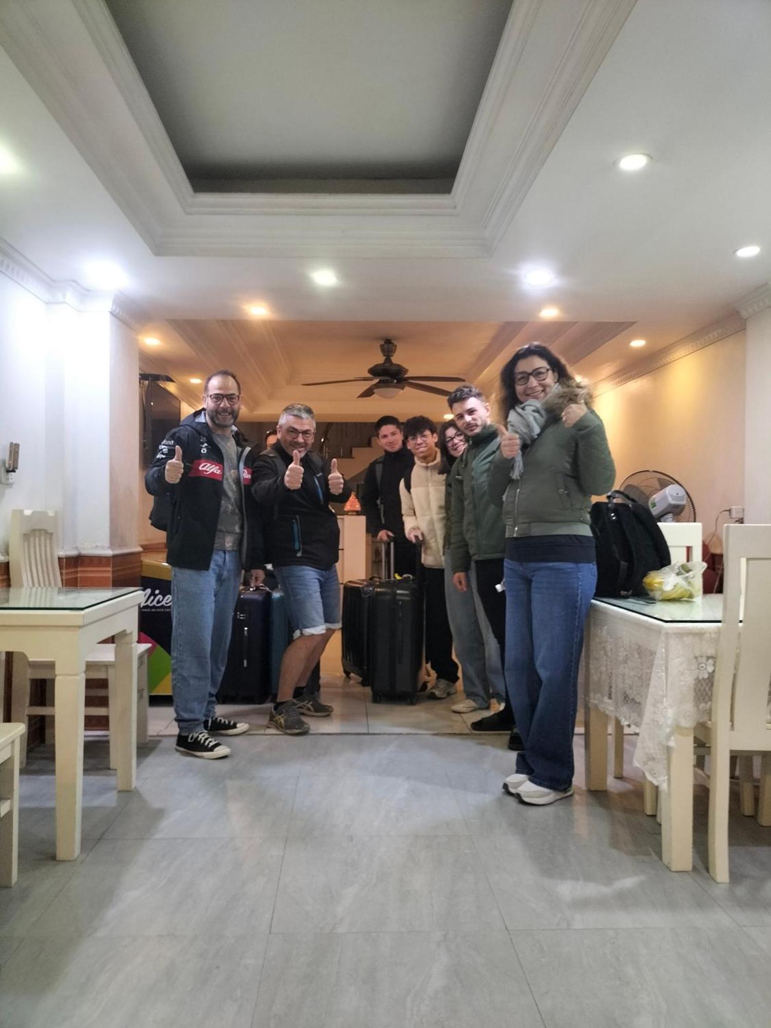 Roma Hotel Noi Bai Airport Hanoi Zewnętrze zdjęcie
