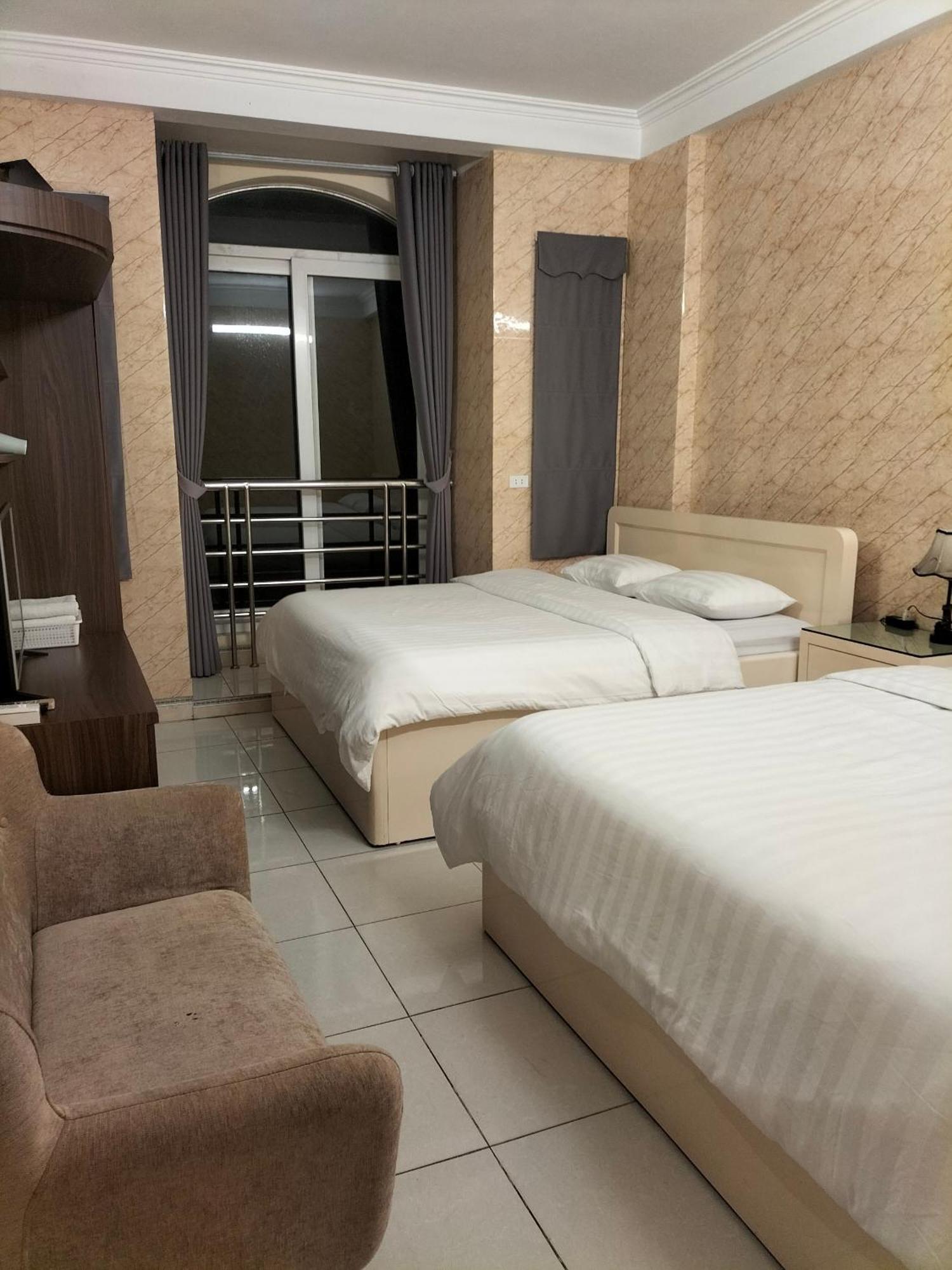 Roma Hotel Noi Bai Airport Hanoi Zewnętrze zdjęcie